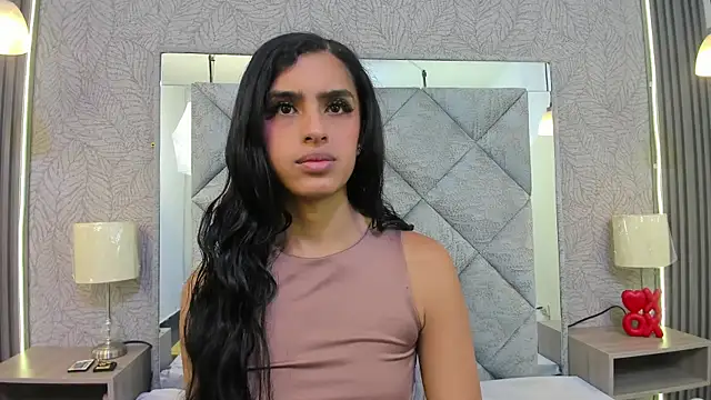 Snapshot of LilithDesire_ chatting on July 2026 07:25:01 PM LilithDesire online show from July 2026 07:25:01 PM
