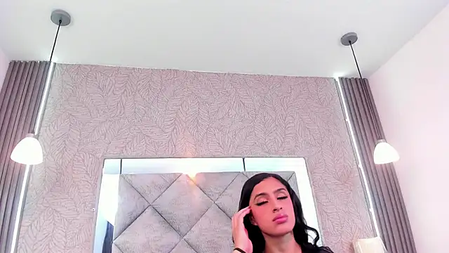 Snapshot of LilithDesire_ chatting on June 2026 07:08:02 PM LilithDesire online show from June 2026 07:08:02 PM