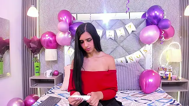Snapshot of LilithDesire_ chatting on July 2026 07:55:02 PM LilithDesire online show from July 2026 07:55:02 PM
