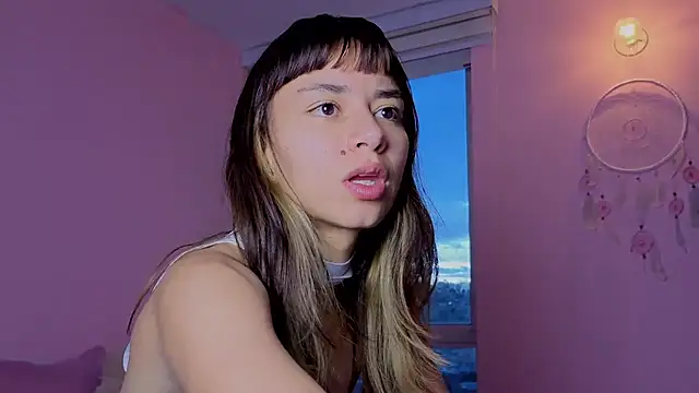 Snapshot of little_rachel_cute chatting on July 2026 11:12:02 PM little rachel cute online show from July 2026 11:12:02 PM