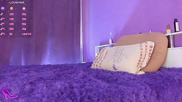 NicolePepper online show from December 2025 09:20:02 AM