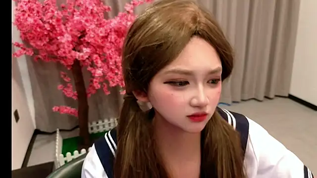 yan-0705 online show from May 2026 11:30:01 AM