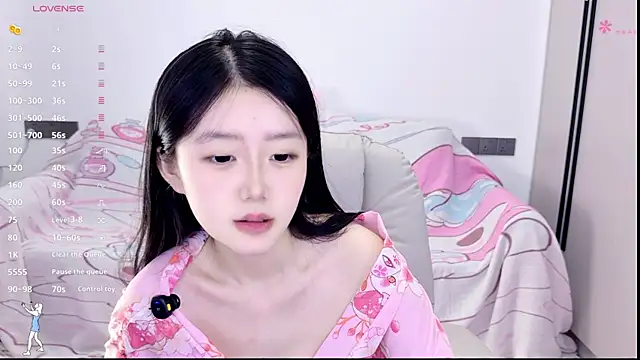 Snapshot of KylinKylin chatting on June 2026 01:49:01 PM KylinKylin online show from June 2026 01:49:01 PM