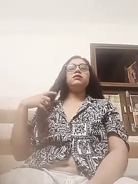 yourchahat27 online show from June 2026 06:46:02 PM