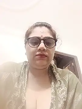 yourchahat27 online show from June 2026 07:45:01 PM