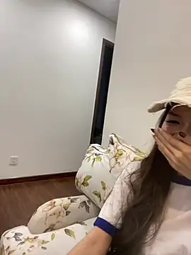 huahua-love online show from May 2026 02:48:01 PM