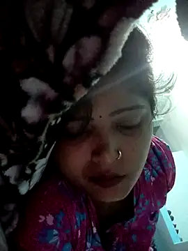 Raginilove online show from May 2026 10:41:01 PM