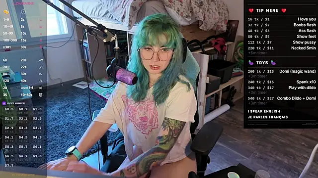 Lovilyn24 online show from May 2026 01:06:01 PM