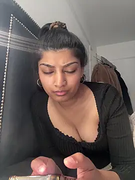 Snapshot of naughtywhisper784 chatting on June 2026 01:16:01 PM naughtywhisper784 online show from June 2026 01:16:01 PM