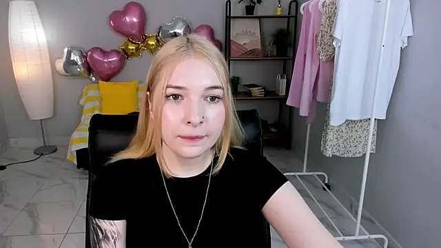 Tracy Thompson online show from May 2026 11:30:01 AM
