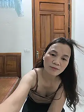 Lye lovely online show from May 2026 01:09:01 PM