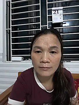 Lye lovely online show from May 2026 03:42:01 PM