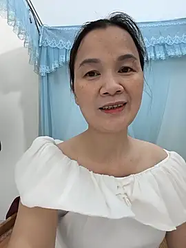 Lye lovely online show from June 2026 02:47:01 PM