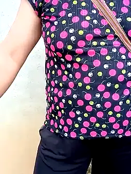 Bong sexy online show from June 2026 08:42:01 AM