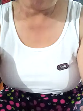 Bong sexy online show from June 2026 01:11:01 PM