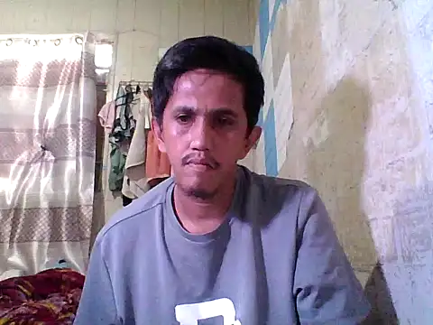 MikeSweet2026 online show from May 2026 12:27:02 AM