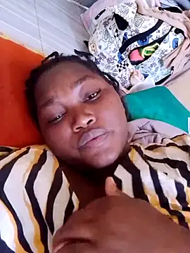 Snapshot of Cute-mish chatting on July 2026 07:27:01 AM Cute-mish online show from July 2026 07:27:01 AM