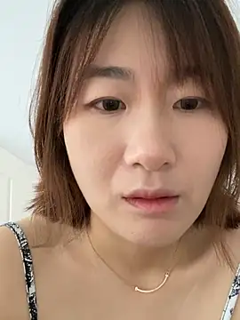 Snapshot of U-mi chatting on July 2026 01:49:02 AM U-mi online show from July 2026 01:49:02 AM