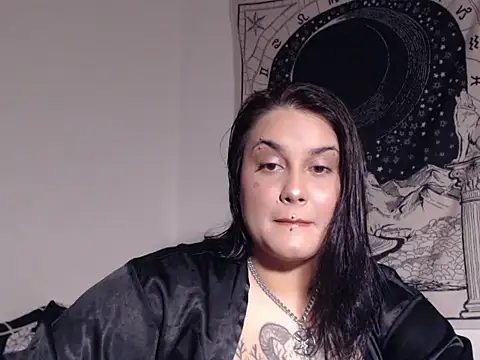 Snapshot of VenusRotten chatting on May 2026 10:52:02 PM VenusRotten online show from May 2026 10:52:02 PM