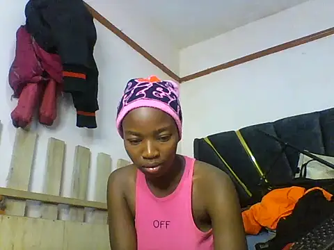 aliana082169 online show from June 2026 02:28:02 AM