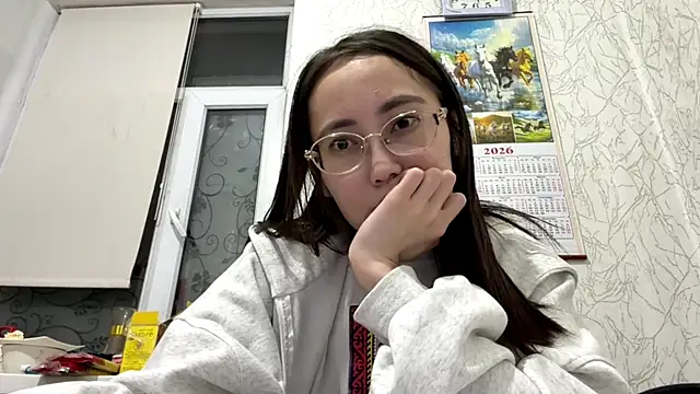 Snapshot of VickieTrudo chatting on June 2026 09:31:02 PM VickieTrudo online show from June 2026 09:31:02 PM