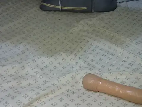 Snapshot of sexy_laura2 chatting on July 2026 02:24:01 PM sexy laura2 online show from July 2026 02:24:01 PM