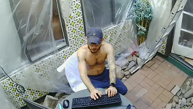 Clevername90 online show from February 2026 06:37:02 PM