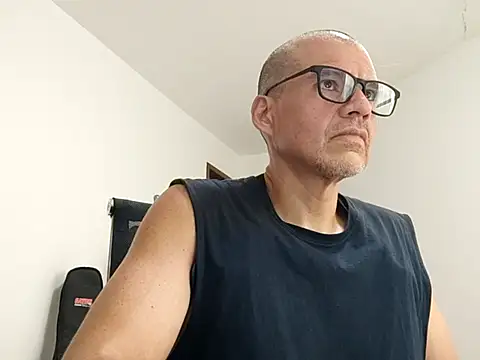 Gaceru01006 online show from June 2026 12:33:01 AM
