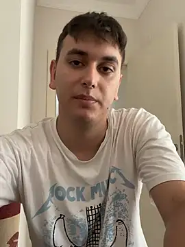imjustaboyy1 online show from July 2026 12:32:02 PM