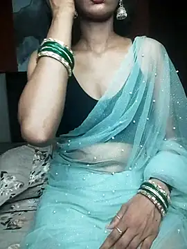 PUNAM779 online show from May 2026 12:03:02 PM