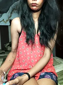 PUNAM779 online show from May 2026 02:40:02 AM