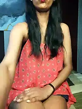 PUNAM779 online show from May 2026 05:07:01 PM