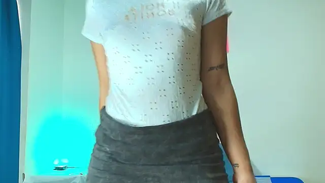 Snapshot of ashley_blazze chatting on June 2026 11:37:02 AM ashley blazze online show from June 2026 11:37:02 AM