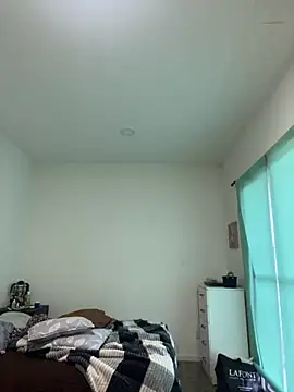 lulupiecitosamor online show from June 2026 11:27:01 AM