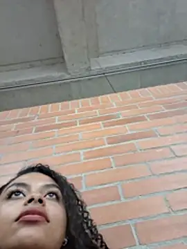 scarlett  3 online show from May 2026 04:24:01 PM