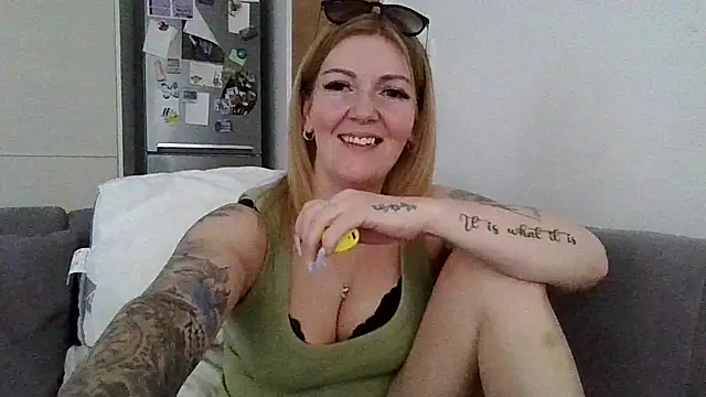 Snapshot of Chanti_Ryder_X chatting on June 2026 11:38:02 AM Chanti Ryder X online show from June 2026 11:38:02 AM