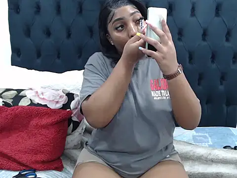 Dope Chick online show from May 2026 12:49:02 PM