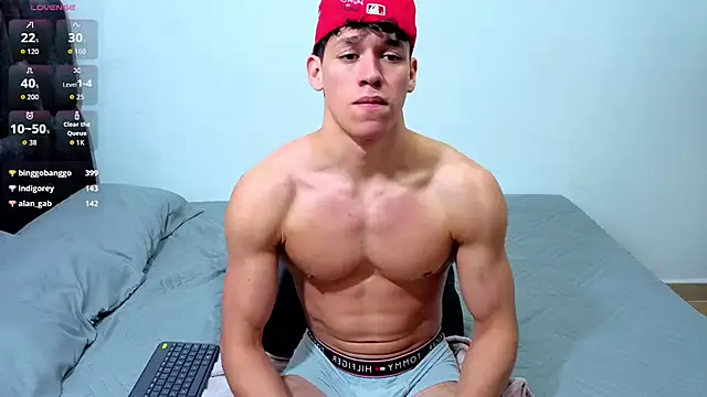 Luke Muscle online show from June 2026 02:51:02 AM