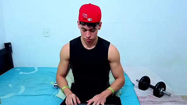 Luke Muscle online show from June 2026 02:40:01 PM