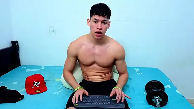 Luke Muscle online show from June 2026 02:46:01 AM