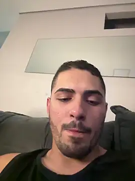 Gugostoso04 online show from May 2026 01:04:01 AM