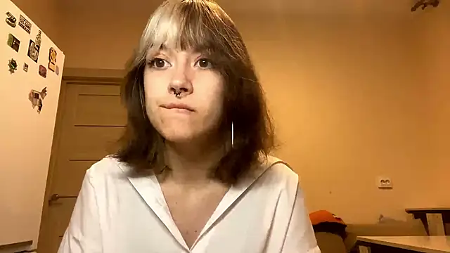 YourFavoriteAltgirl online show from May 2026 09:36:02 PM