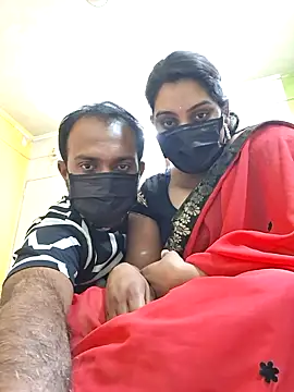 Hornyreshma online show from June 2026 05:28:02 PM