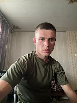Snapshot of Lion21s chatting on June 2026 12:00:01 PM Lion21s online show from June 2026 12:00:01 PM