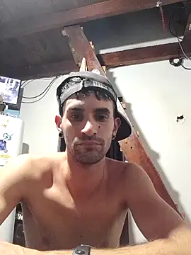 cristofer3885 online show from May 2026 03:24:01 AM