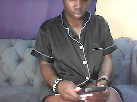 Snapshot of Hott_tash chatting on June 2026 02:28:01 PM Hott tash online show from June 2026 02:28:01 PM