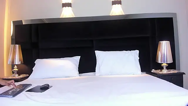 GreyCeleste online show from June 2026 04:21:02 AM