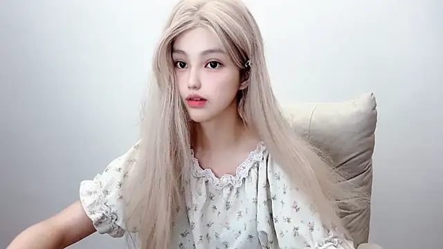 jiangjiang2005 online show from July 2026 05:57:01 PM