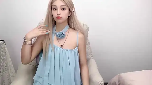 jiangjiang2005 online show from June 2026 05:14:02 PM