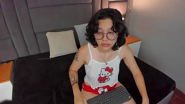scarleth blaze online show from June 2026 03:23:02 AM
